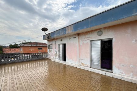 Casa à venda com 300m², 4 quartos e 3 vagasSacada - Quartos 