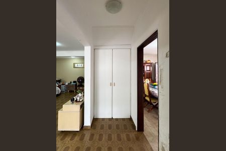 Casa à venda com 300m², 4 quartos e 3 vagasAcesso 