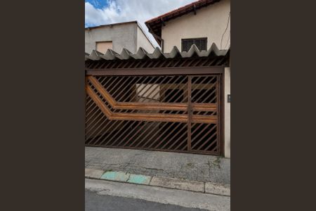 Casa à venda com 206m², 3 quartos e 2 vagasFachada