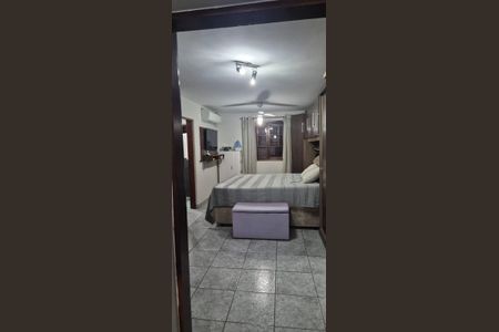 Casa à venda com 206m², 3 quartos e 2 vagasQuarto 1