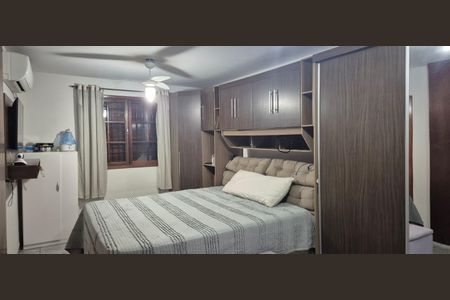 Casa à venda com 206m², 3 quartos e 2 vagasQuarto 
