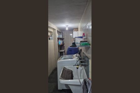 Casa à venda com 206m², 3 quartos e 2 vagasÁrea de Serviço