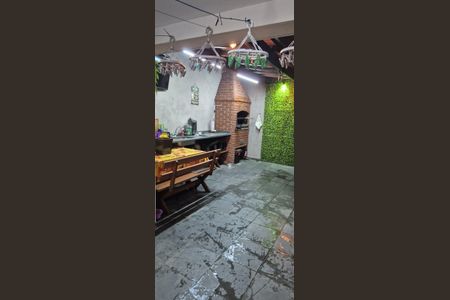 Casa à venda com 206m², 3 quartos e 2 vagasÁrea externa