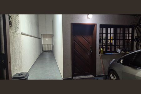 Casa à venda com 206m², 3 quartos e 2 vagasÁrea externa