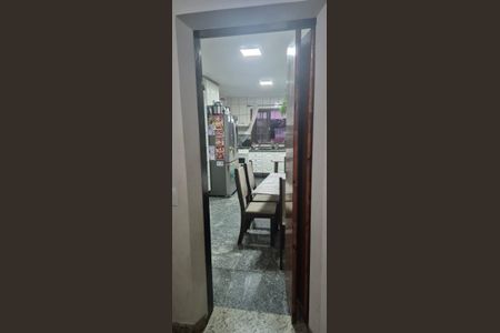 Cozinha de casa à venda com 3 quartos, 206m² em Jardim Sao Luiz, São Paulo
