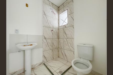Banheiro de kitnet/studio para alugar com 1 quarto, 22m² em Rochdale, Osasco