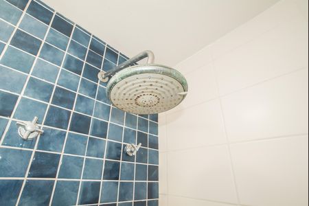 Apartamento à venda com 64m², 2 quartos e 1 vaga Apartamento à venda com 64m², 2 quartos e 1 vagaBanheiro da Suíte