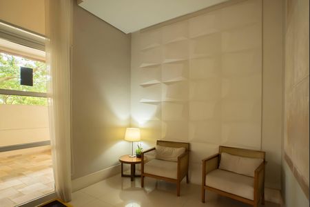 Apartamento à venda com 64m², 2 quartos e 1 vaga Apartamento à venda com 64m², 2 quartos e 1 vagaHall social