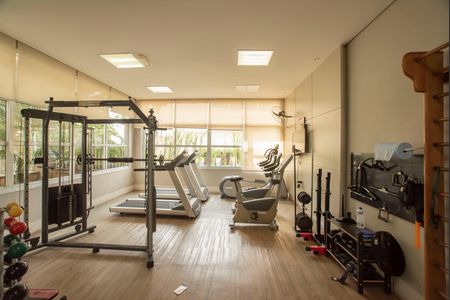 Apartamento à venda com 64m², 2 quartos e 1 vaga Apartamento à venda com 64m², 2 quartos e 1 vagaÁrea comum - Academia