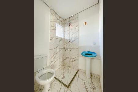 Banheiro de kitnet/studio para alugar com 1 quarto, 22m² em Rochdale, Osasco