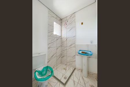 Banheiro de kitnet/studio para alugar com 1 quarto, 22m² em Rochdale, Osasco