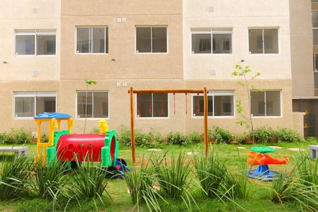 Apartamento para alugar com 41m², 2 quartos e sem vaga Apartamento para alugar com 41m², 2 quartos e sem vagaÁrea comum - Playground