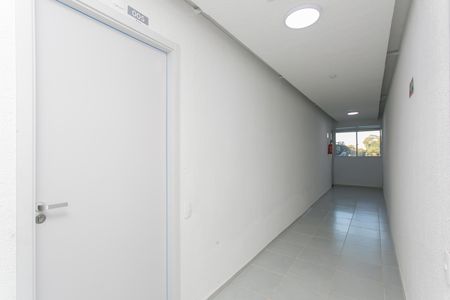 Apartamento para alugar com 41m², 2 quartos e sem vaga Apartamento para alugar com 41m², 2 quartos e sem vagaEntrada