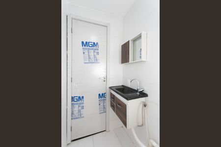 Apartamento para alugar com 41m², 2 quartos e sem vaga Apartamento para alugar com 41m², 2 quartos e sem vagaBanheiro