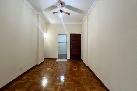 Apartamento para alugar com 2225m², 2 quartos e 1 vagaSala 