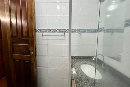 Apartamento para alugar com 2225m², 2 quartos e 1 vagaBanheiro 