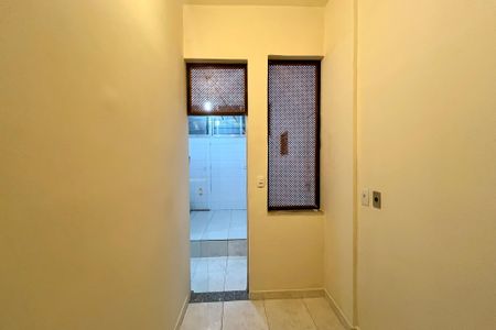 Apartamento para alugar com 2225m², 2 quartos e 1 vagaQuarto de Serviço