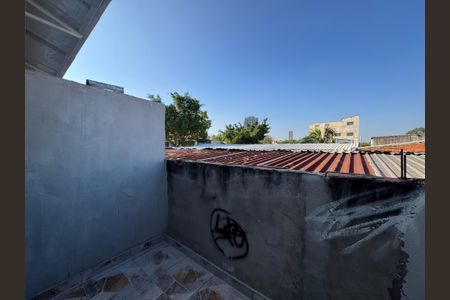 Varanda de kitnet/studio para alugar com 1 quarto, 25m² em Rochdale, Osasco