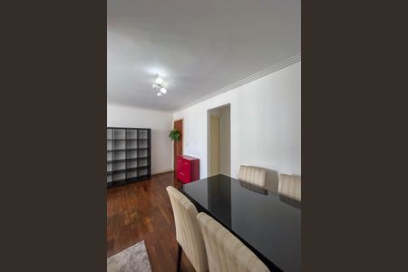 Apartamento à venda com 69m², 2 quartos e 1 vagaSala de Jantar