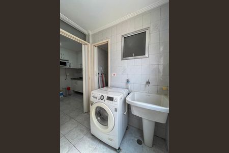 Apartamento à venda com 69m², 2 quartos e 1 vagaÁrea de Serviço