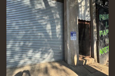 Fachada com PLACA de kitnet/studio para alugar com 1 quarto, 24m² em Rochdale, Osasco