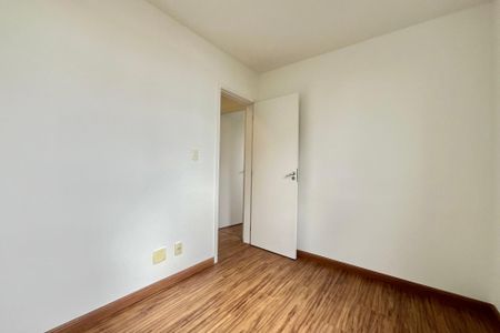 Apartamento à venda com 61m², 3 quartos e 1 vagaQuarto 2