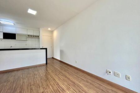 Sala de apartamento à venda com 3 quartos, 61m² em Vila Santa Catarina, São Paulo