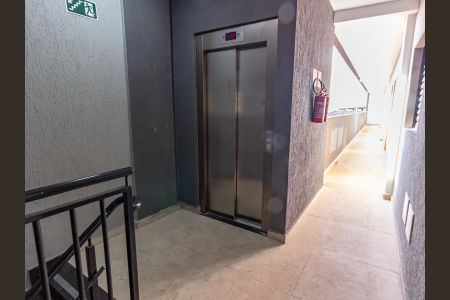 Apartamento para alugar com 30m², 1 quarto e sem vaga Apartamento para alugar com 30m², 1 quarto e sem vagaÁrea comum - Elevador
