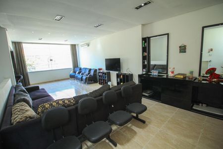 Casa à venda com 4 quartos, 341m² em Mooca, São Paulo