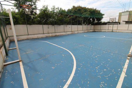 Apartamento para alugar com 64m², 2 quartos e 1 vagaÁrea comum - Quadra Esportiva