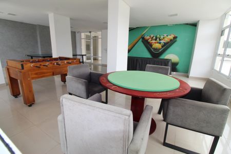 Apartamento para alugar com 64m², 2 quartos e 1 vagaÁrea comum - Sala de Jogos