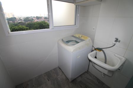 Apartamento para alugar com 64m², 2 quartos e 1 vagaÁrea de Serviço