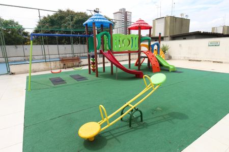 Apartamento para alugar com 64m², 2 quartos e 1 vagaÁrea comum - Playground