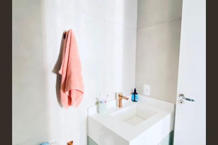 Apartamento à venda com 59m², 2 quartos e 1 vagaBanheiro 2