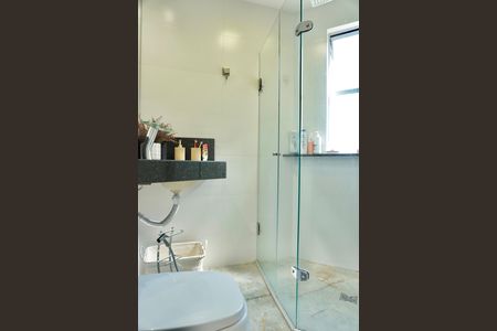Apartamento para alugar com 95m², 3 quartos e 2 vagas Apartamento para alugar com 95m², 3 quartos e 2 vagasBanheiro Social