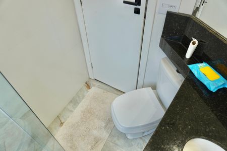 Apartamento para alugar com 95m², 3 quartos e 2 vagas Apartamento para alugar com 95m², 3 quartos e 2 vagasBanheiro Social