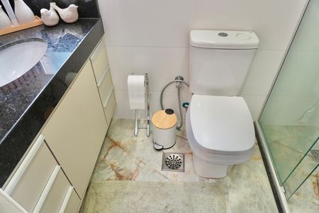Apartamento para alugar com 95m², 3 quartos e 2 vagas Apartamento para alugar com 95m², 3 quartos e 2 vagasBanheiro da Suíte