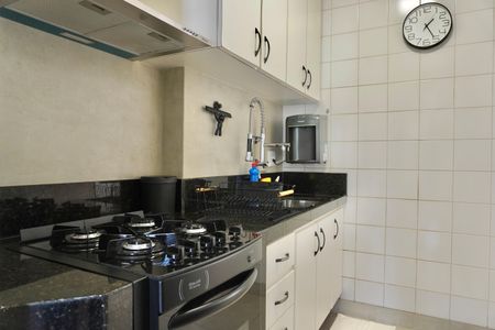Apartamento para alugar com 95m², 3 quartos e 2 vagas Apartamento para alugar com 95m², 3 quartos e 2 vagasCozinha