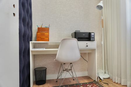 Apartamento para alugar com 95m², 3 quartos e 2 vagas Apartamento para alugar com 95m², 3 quartos e 2 vagasQuarto de Serviço
