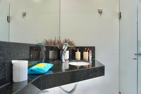 Apartamento para alugar com 95m², 3 quartos e 2 vagas Apartamento para alugar com 95m², 3 quartos e 2 vagasBanheiro Social