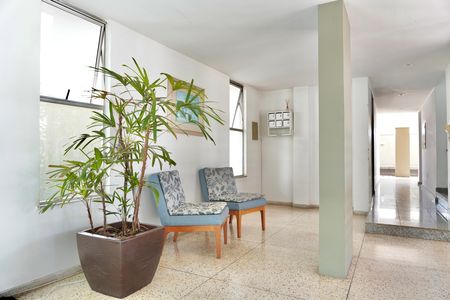 Apartamento para alugar com 95m², 3 quartos e 2 vagas Apartamento para alugar com 95m², 3 quartos e 2 vagasHall de entrada