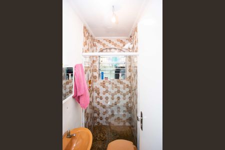 Casa à venda com 100m², 3 quartos e 2 vagasBanheiro Casa 1