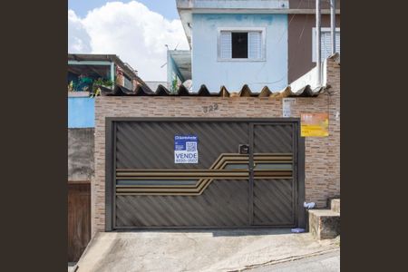 Casa à venda com 100m², 3 quartos e 2 vagasFachada