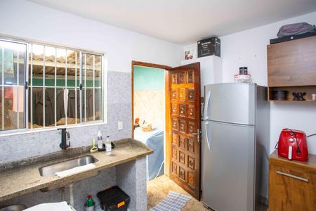 Casa à venda com 100m², 3 quartos e 2 vagasCozinha Casa 1