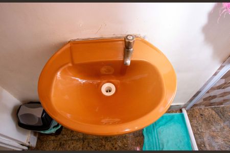 Casa à venda com 100m², 3 quartos e 2 vagasBanheiro Casa 1