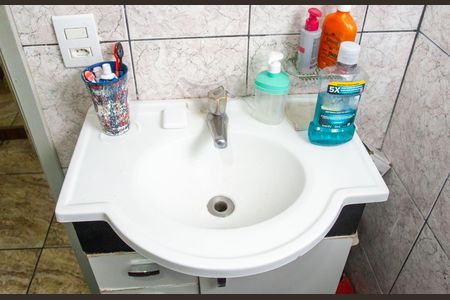 Casa à venda com 100m², 3 quartos e 2 vagasBanheiro 1 Casa 2