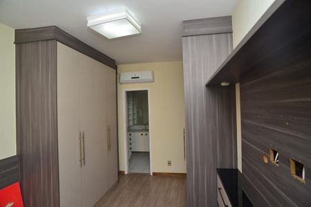Suíte 1 de apartamento para alugar com 4 quartos, 150m² em Barra da Tijuca, Rio de Janeiro