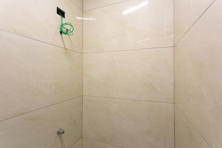 Casa à venda com 300m², 3 quartos e 3 vagasCasa 1 - Banheiro de Serviço