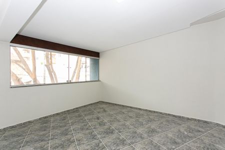Casa à venda com 300m², 3 quartos e 3 vagasCasa 2 - Quarto