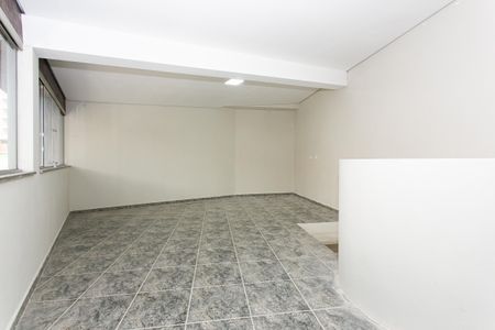 Casa à venda com 300m², 3 quartos e 3 vagasCasa 2 - Quarto